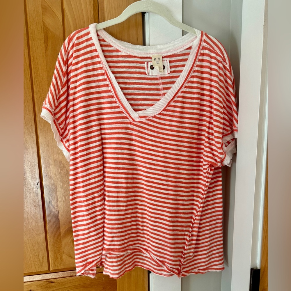 We The Free V Neck Linen Blend Tee